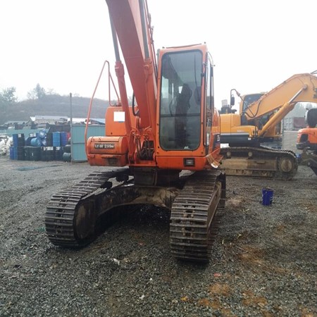 Used Crawler Excavator SL225LC-V – DAEWOO for Sale